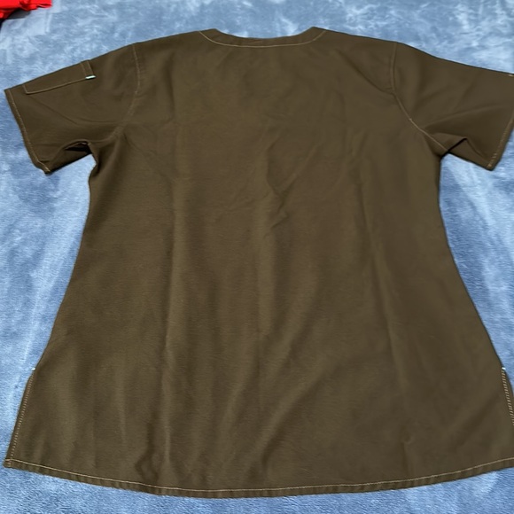 Scrub Top - Picture 6 of 6